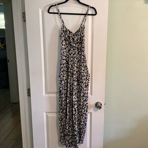 Billabong Floral Jumper!